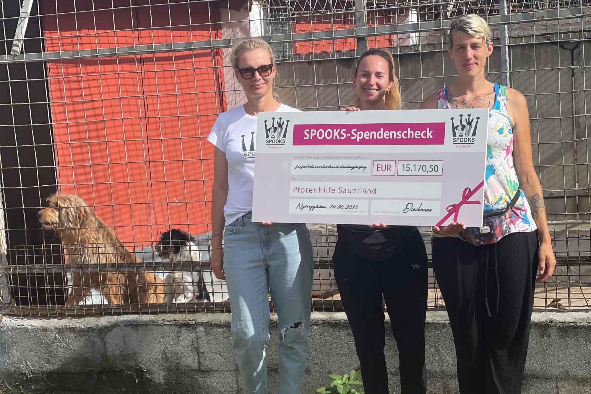 Erfolgreiches Charity Golfturnier zugunsten der Pfotenhilfe Sauerland - Eine Veranstaltung voller Tierliebe